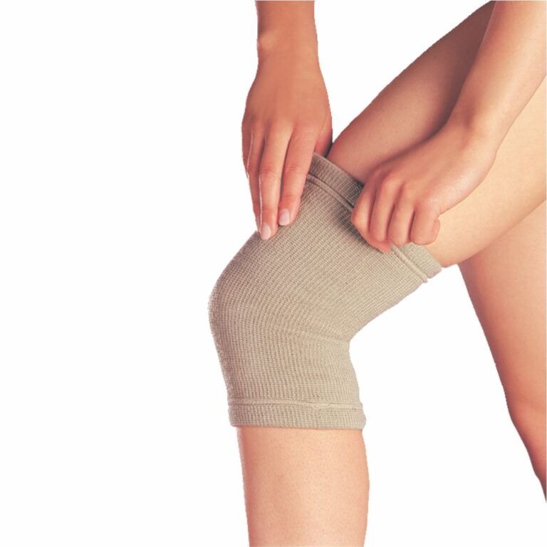 Low Compression Knee Support with Magnets